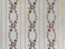 Carica l&#39;immagine nel visualizzatore di Gallery, LAMPASSO RIGA ROMANCE
