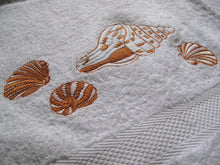 Carica l&#39;immagine nel visualizzatore di Gallery, TELO DOCCIA SPUGNA NAUTILUS
