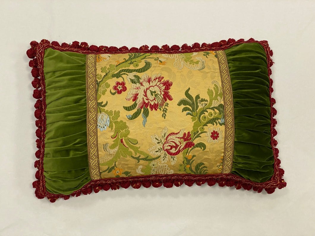 CUSCINO BORBONE CON ARRICCIATURE