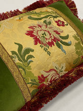 Carica l&#39;immagine nel visualizzatore di Gallery, CUSCINO BORBONE POGGIARENI
