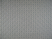 Carica l&#39;immagine nel visualizzatore di Gallery, BROCCATO ROYAL SILK  DIS. 4
