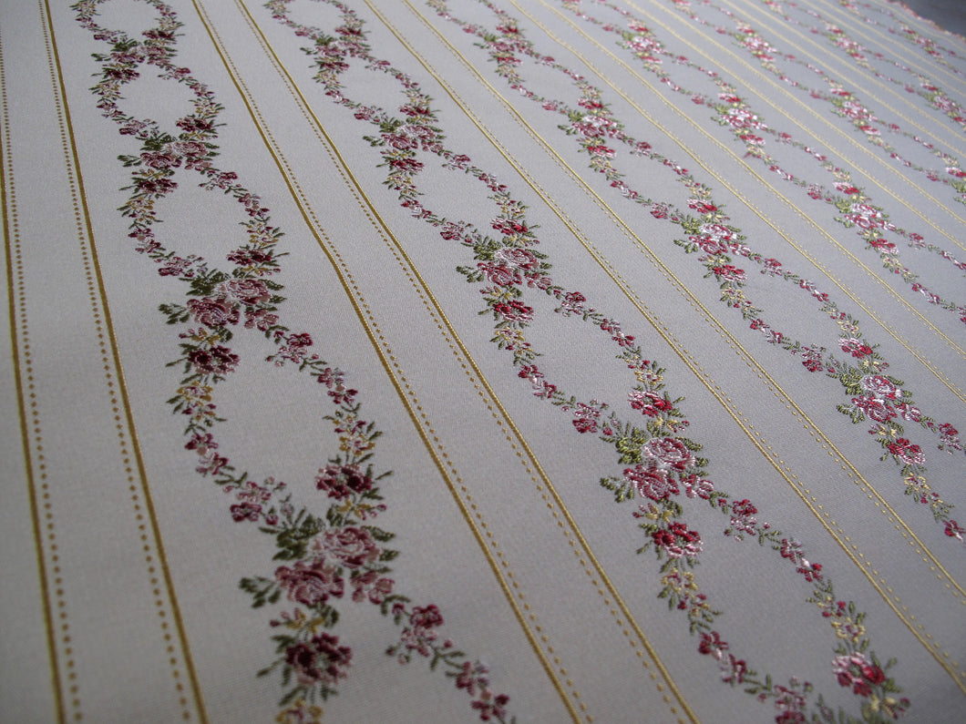 LAMPASSO RIGA ROMANCE